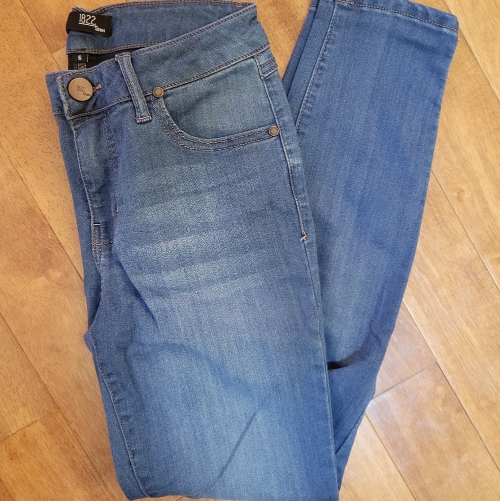 1822 Denim Women’s Skinny Jeans Size 6 Blue Wash (2 Pairs Available) - Picture 5 of 7